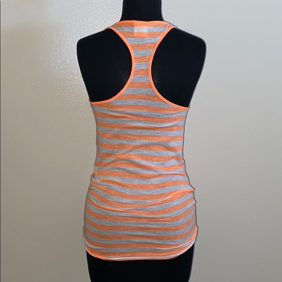 PINK Victoria’s Secret Tank Top - Picture 3 of 4